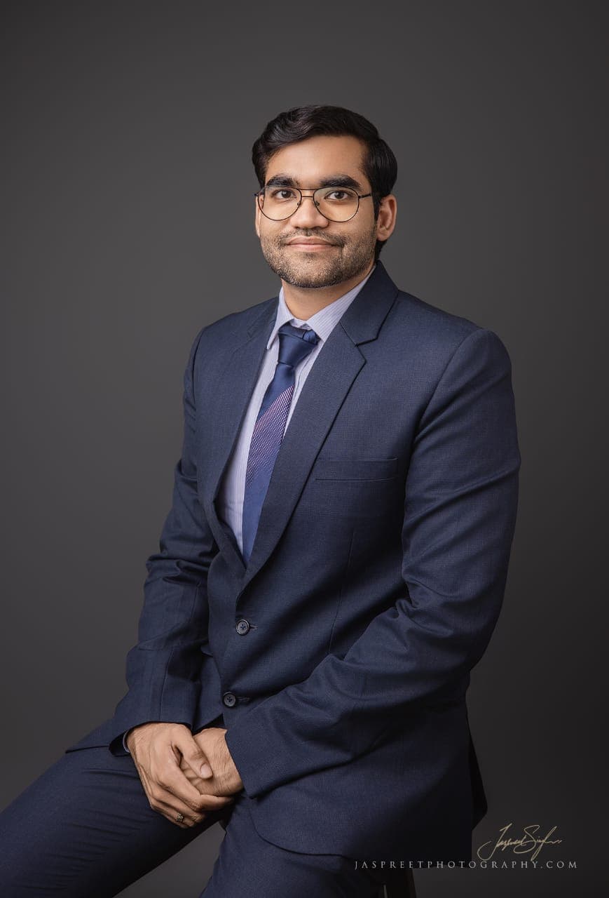 Dr. Mohit Bhutani